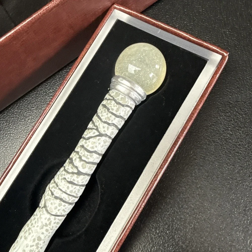 Rare Harry Potter Magic Caster Wand Loyal Collectible Ultimate Experience